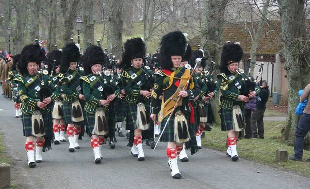 Huntly Page - Huntly Pipe Band